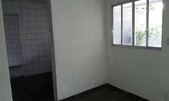 Imagem 7: Terreno com duas casinhas meia água, Esplanada dos Barreiros, próximo à Padaria Canaã, Sã