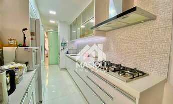 Imagem 6: 4 quartos na quadra do mar