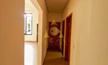 Imagem 6: Casa de condomínio para venda tem 166 metros quadrados com 3 quartos