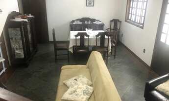 Imagem 2: Sobrado para venda tem 294 metros quadrados com 3 quartos em Vila Suissa - Mogi das Cruzes