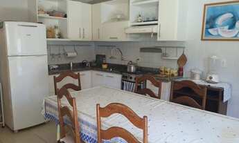 Imagem 6: Casa de condomínio para aluguel possui 430 metros quadrados com 4 quartos