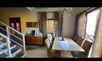 Imagem 6: Casa para venda com 180 metros quadrados com 3 quartos em Jardim Semiramis - Cotia - SP