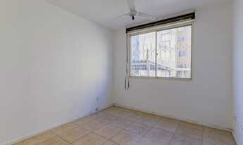 Imagem 3: Apartamento para venda possui 72 metros quadrados com 3 quartos em Humaitá - Porto Alegre