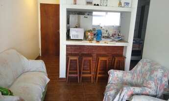 Imagem 6: Apartamento com sacada e vista para o mar