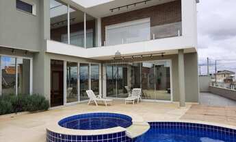 Imagem 2: Casa Sobrado - Condomínio Terras do Vale - 3 Suítes - 375m²