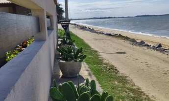 Imagem 2: Imóvel em frente a praia do abricó
