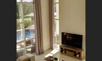 Imagem 7: Casa para aluguel e venda possui 500 metros quadrados com 5 quartos.