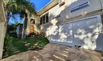 Imagem: Casa com 03 dormitórios(1 suíte com closet)