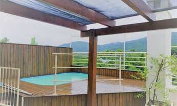 Imagem 2: Ótima oportunidade, Ótima Cobertura duplex, bem ampla e com vista para a Lagoa e muito pri