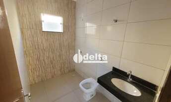 Imagem 7: Casa com 2 dormitórios para alugar, 66 m² por R$ 1.212/mês - Jardim Brasília - Uberlândia