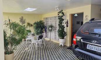 Imagem 3: Térrea para venda possui 256 metros quadrados com 3 quartos