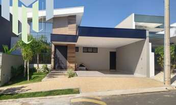 Imagem 7: Casa à venda em Marília condomínio Reserva Esmeralda com 03 suítes e repleta de armários