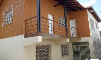 Imagem: Aluga casa grande seis quartos 4 banheiros