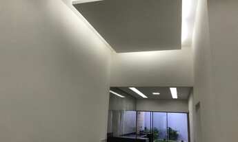 Imagem 7: Casa Com Requinte e Sofisticação, 03 Quartos Sendo 01 Suíte Parque das Flores