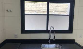 Imagem 3: Sobrado para venda possui 125 metros quadrados com 3 quartos em Vila Suissa - Mogi das Cru