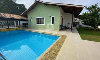 Imagem: Casa Espetacular em Itaipú com piscina