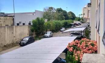 Imagem 5: Apartamento no primeiro andar. Localizado na Maraponga à poucos metros da Godofredo Maciel