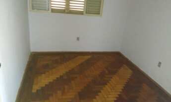 Imagem 2: Casa com 3 dormitórios para alugar, 10 m² por R$ 980,00/mês - Boa Vista - Uberaba/MG