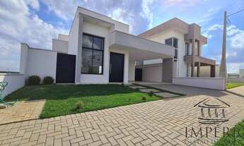 Imagem: Casa à venda no Condomínio Lagos D amp