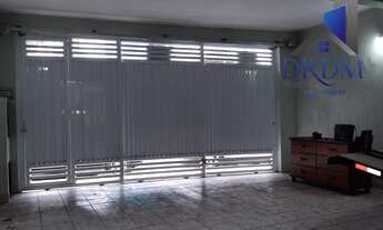 Imagem 2: Sobrado para venda tem 256 metros quadrados com 3 quartos em Guilhermina - Praia Grande