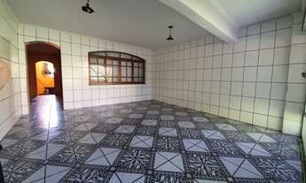 Imagem 3: Sobrado à venda com 02 casas no mesmo quintal Jd. Veloso Permuta de menor valor