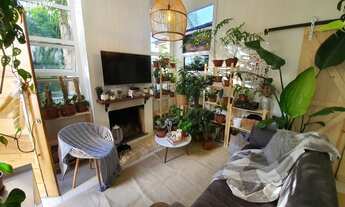 Imagem 2: Casa com 03 dormitórios(1 suíte com closet) em meio a natureza, ideal pra quem busca sosse