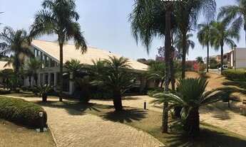 Imagem 3: Casa de Condomínio Fechado com 04 suítes / Piscina/ Sauna