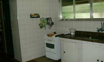 Imagem 3: Excekente área de frente para Avenida Walkir Vergani com uma casa nos fundos - São Sebasti