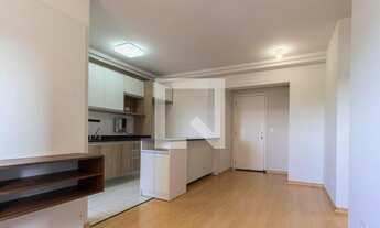 Imagem 3: Apartamento para Aluguel - Capão Raso, 2 Quartos, 50 m2