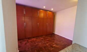 Imagem 4: Apartamento para aluguel tem 85 metros quadrados com 3 quartos, fundos , vista livre , and
