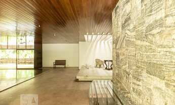 Imagem 3: Apartamento para venda possui 225 metros quadrados com 4 quartos em Casa Forte - Recife