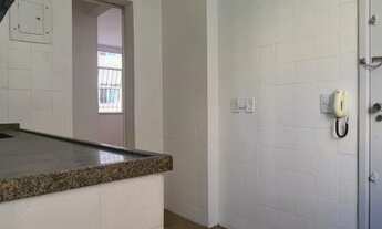 Imagem 7: Apartamento 2 quartos com dependência e vaga de garagem, excelente localização, Oportunida