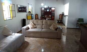 Imagem 6: Chácara para venda possui 120 metros quadrados com 3 quartos