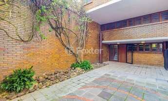 Imagem 5: Sobrado para venda tem 240 metros quadrados com 2 quartos em Menino Deus - Porto Alegre