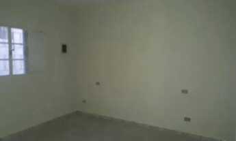 Imagem 5: Alugo Casa Jardim Modelo 3 cômodos grandes lavanderia e garagem Casa totalmente independe