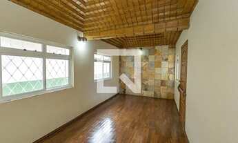 Imagem: Casa para Aluguel - Planalto, 3 Quartos