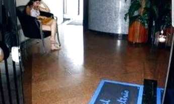 Imagem 5: Sala comercial com mobília e ar condicionado na Ilha do Leite perfeita para consultório e