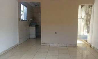 Imagem 4: Kitnet precisando de fazer algumas reformas