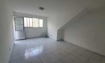 Imagem 5: Prive térreo, próximo de ônibus, em Pau Amarelo - Paulista - PE