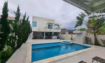 Imagem 7: Vendo excelente casa com 04 dormitórios (04 suítes) e dependência de serviço completa em c