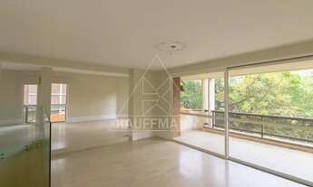 Imagem: Apartamento com jeito de casa em frente