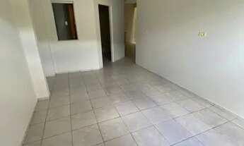 Imagem 7: ALUGA-SE APT COM 02 QUARTOS E GARAGEM