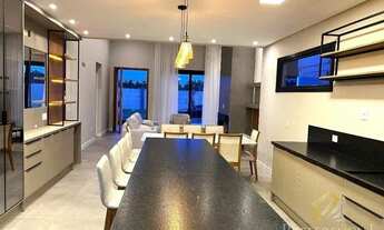 Imagem 5: Casa e Sobrado em Condomínio de 4 dormitórios à Venda - Xangri-lá