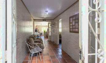 Imagem 4: Casa para Venda - 200m², 5 dormitórios, sendo 5 suites, 4 vagas - Partenon