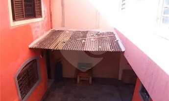 Imagem 2: Sobrado com 03 dorms., 01 suíte, 03 vagas, lavabo, 02 banheiros e dependência de empregada