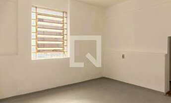 Imagem 7: Casa para Aluguel - Floresta, 2 Quartos, 56 m2