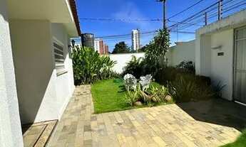 Imagem: Casa para venda tem 322 metros quadrados