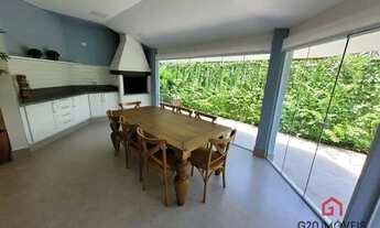 Imagem: Village com 4 dormitórios à venda, 228