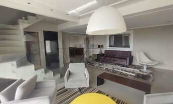 Imagem 2: Triplex para venda com 350 metros quadrados com 4 quartos