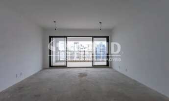 Imagem 4: M O E M A P Á S S A R OS * C Y R E LA N O V Í S S I M O | 149 M2